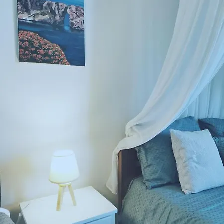 Artemis Sunset View Apartment